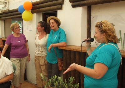 COLETTE ET MONIQUE toujours adhérentes depuis 20 ans SYLVIE à l'origine du projet PATRICIA notre Présidente